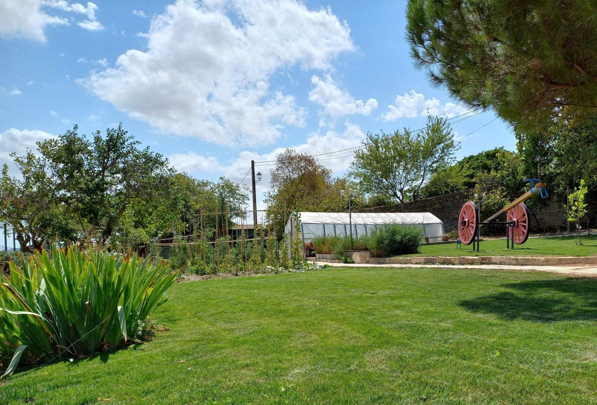 Casa Albaitar Con Piscina Y Sala De Juegos Ferienhaus